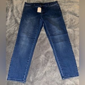 NWT Universal Standard Midrise Skinny Jeans Size 12